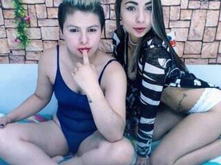 エロティックなビデオチャット iris-rose