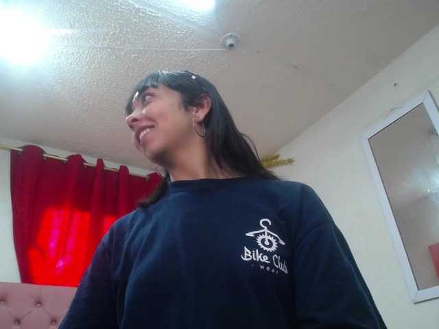 ブロードキャストスクリーンショット Isabella420