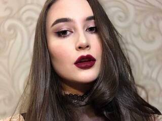 エロティックなビデオチャット YourBaddie