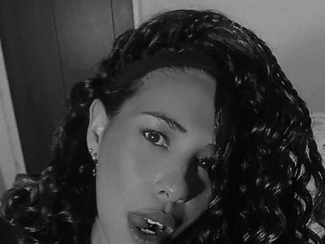 プロフィールの写真 Ivonne-collins33