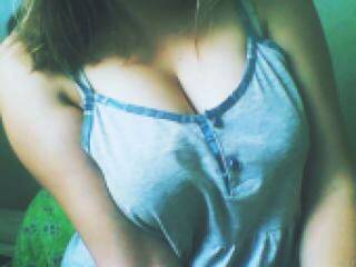 エロティックなビデオチャット jaivaronok4