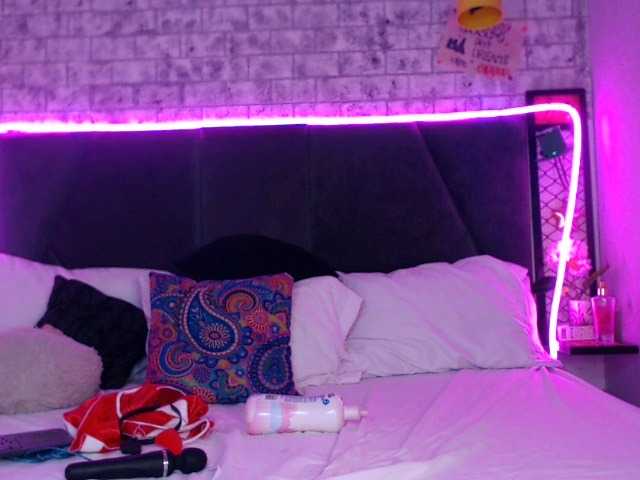 ブロードキャストスクリーンショット JanaMeyer