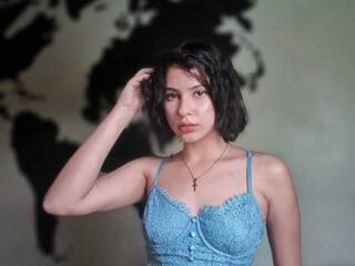 エロティックなビデオチャット janinnacollin