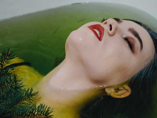 プロフィールの写真 jennis-charmi