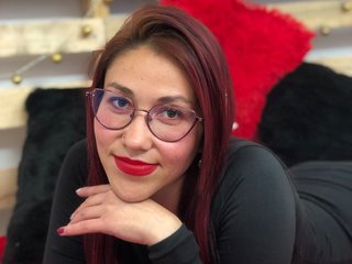 エロティックなビデオチャット JessicaRed1