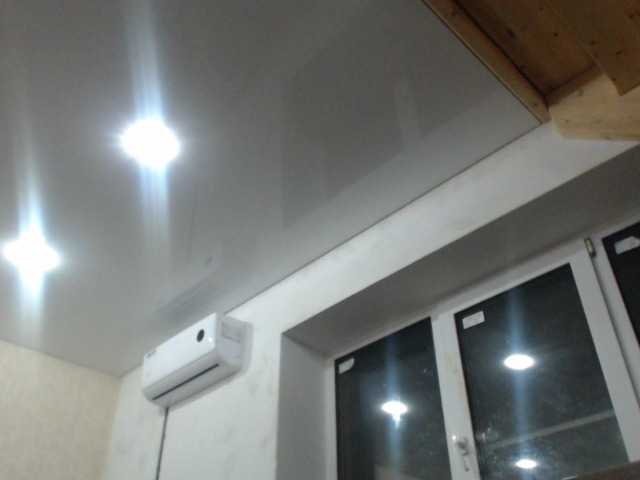 ブロードキャストスクリーンショット JessieWhites