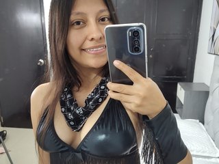 エロティックなビデオチャット jessyqueen-1