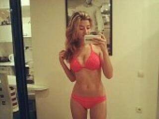 エロティックなビデオチャット jjul