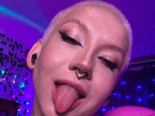エロティックなビデオチャット joyce_treier