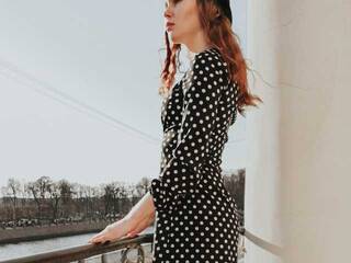 エロティックなビデオチャット Judits