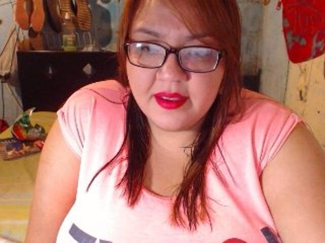 ブロードキャストスクリーンショット latinBBW