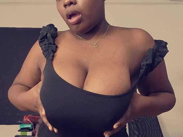 プロフィールの写真 juicy-tits69