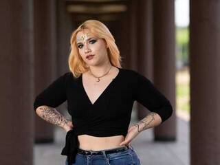 エロティックなビデオチャット JulianeMiller