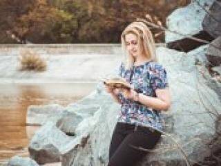 エロティックなビデオチャット julianna12