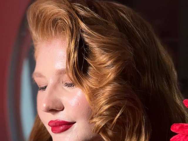 プロフィールの写真 JuliaPowder