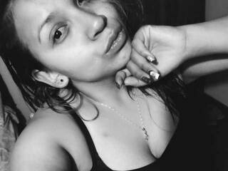 エロティックなビデオチャット JULIAVEGA1