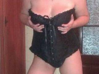 エロティックなビデオチャット juliya7