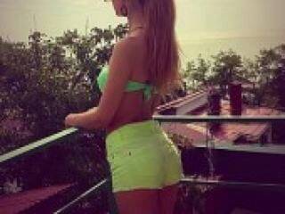 エロティックなビデオチャット jullilana