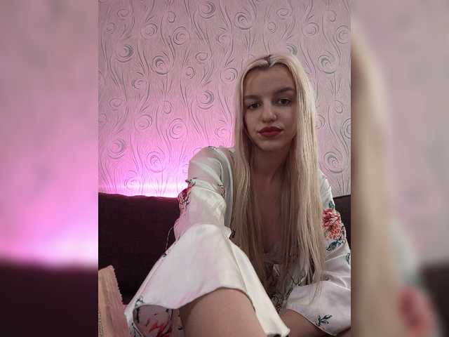 ブロードキャストスクリーンショット Hungry-Bunnyy