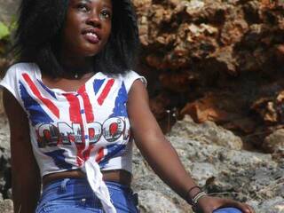 エロティックなビデオチャット Kadzomudzo