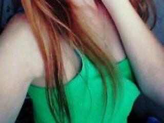 エロティックなビデオチャット kamaliyyaa