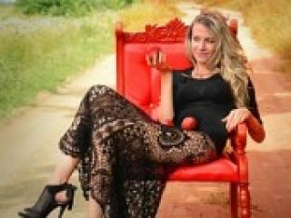 エロティックなビデオチャット kamilla7