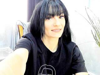 エロティックなビデオチャット kandy-milf