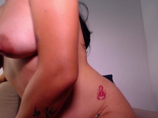 エロティックなビデオチャット Kara_