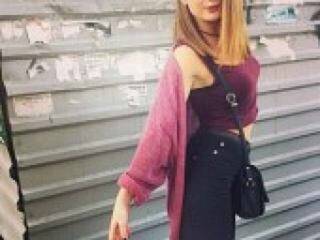 エロティックなビデオチャット kari11ka