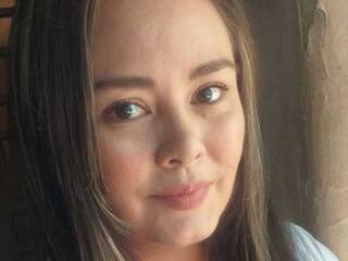 エロティックなビデオチャット KarlaRabbit