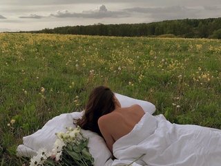 エロティックなビデオチャット Karolinochka1