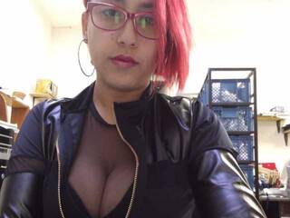 エロティックなビデオチャット Kasandra-rous