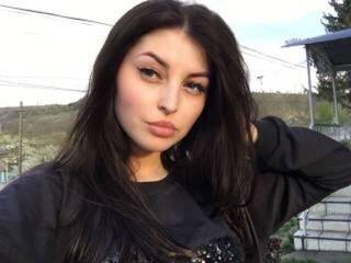 エロティックなビデオチャット kasandra25