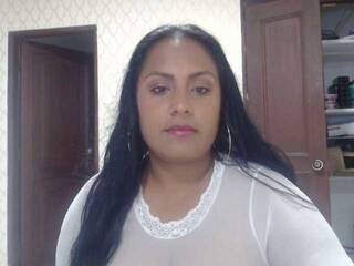 エロティックなビデオチャット kasandrasmit1