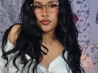 エロティックなビデオチャット Kassandraa----