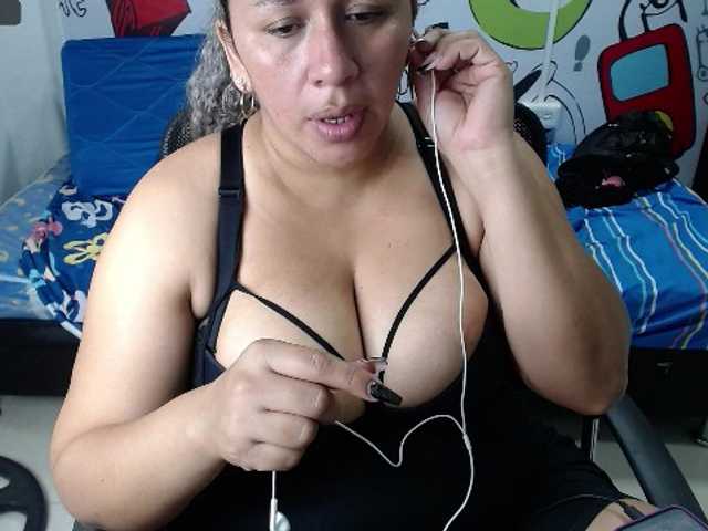 写真 katalellalove #bigboobs#bigass#mature#pusyy#squirt#suckniples#suckdildo#belly#latina#young#deepthroat#pvt#lovense#ebony#anal#