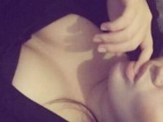 エロティックなビデオチャット katallliya