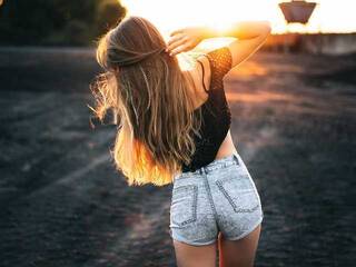 エロティックなビデオチャット kataraloud