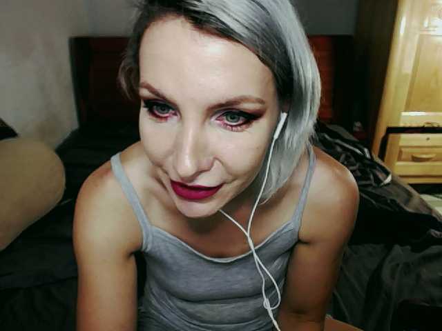 ブロードキャストスクリーンショット KatarinaJ