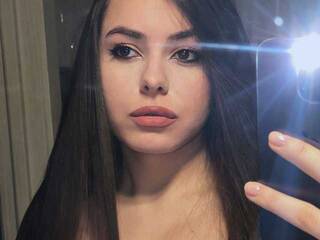 エロティックなビデオチャット Katember