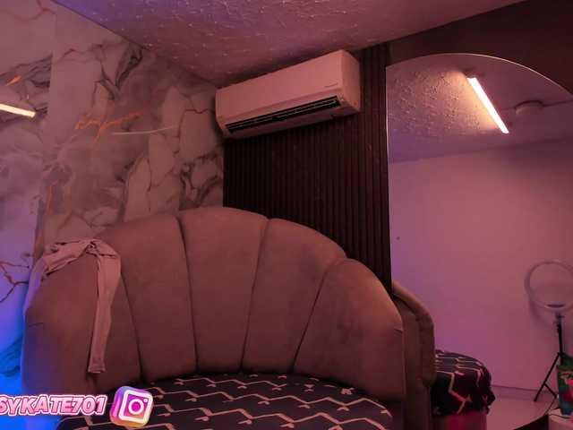 ブロードキャストスクリーンショット Katemoss70