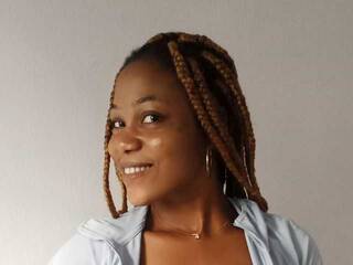 エロティックなビデオチャット Kathy-dize