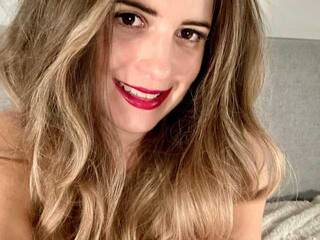 エロティックなビデオチャット KatiesSecrets