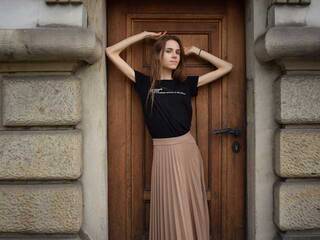 エロティックなビデオチャット KatrisseGlam