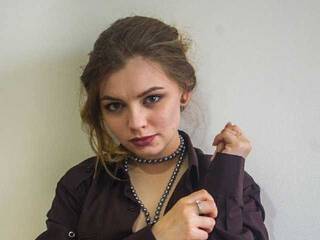 エロティックなビデオチャット KaVaNaKo