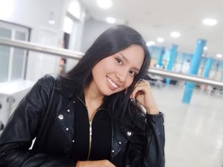 エロティックなビデオチャット KaylaKristenx
