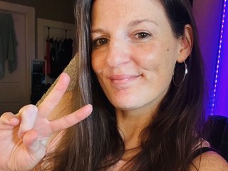 エロティックなビデオチャット KellyCarolina