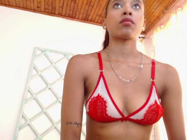 ブロードキャストスクリーンショット kellythomson