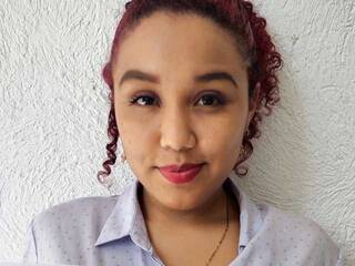 エロティックなビデオチャット KelsaPrice