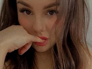 エロティックなビデオチャット KendalDaisy
